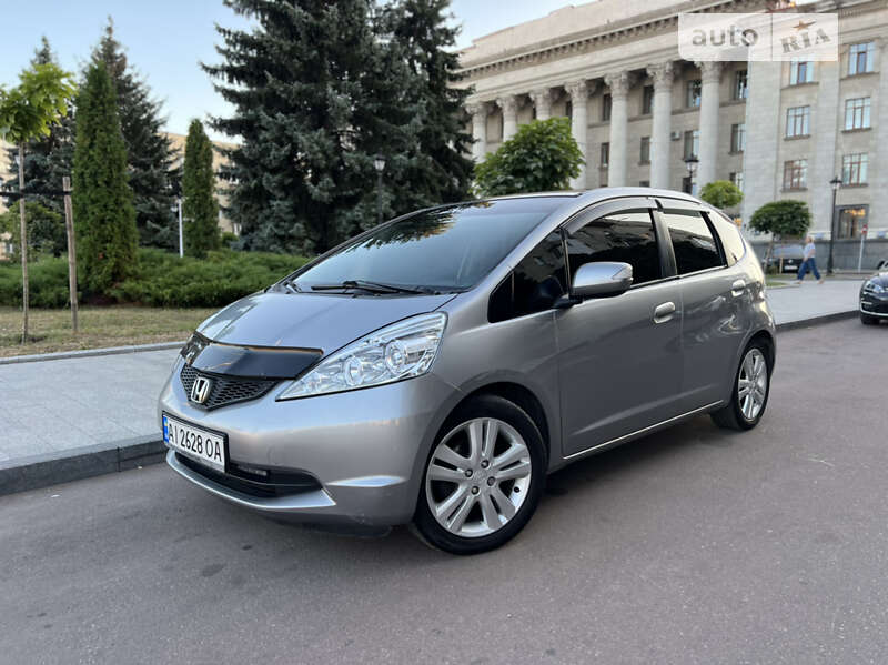 2010 honda jazz