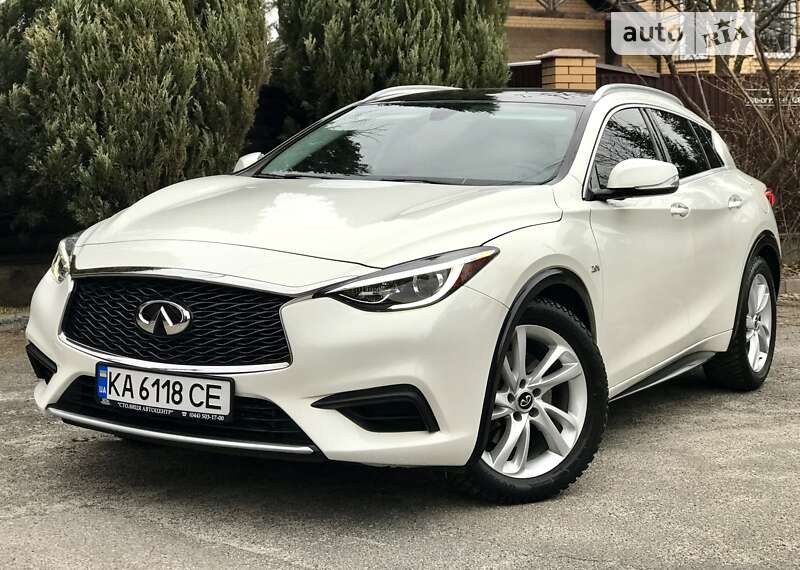 2017 infiniti qx30