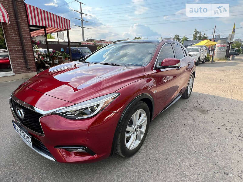2017 infiniti qx30