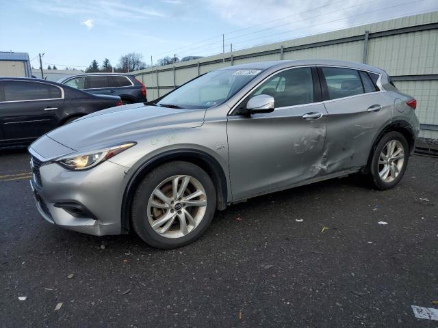 2017 INFINITI QX30