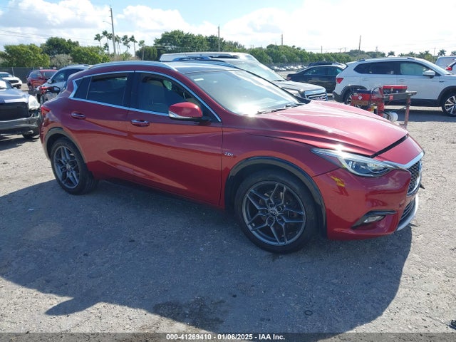 2017 infiniti qx30