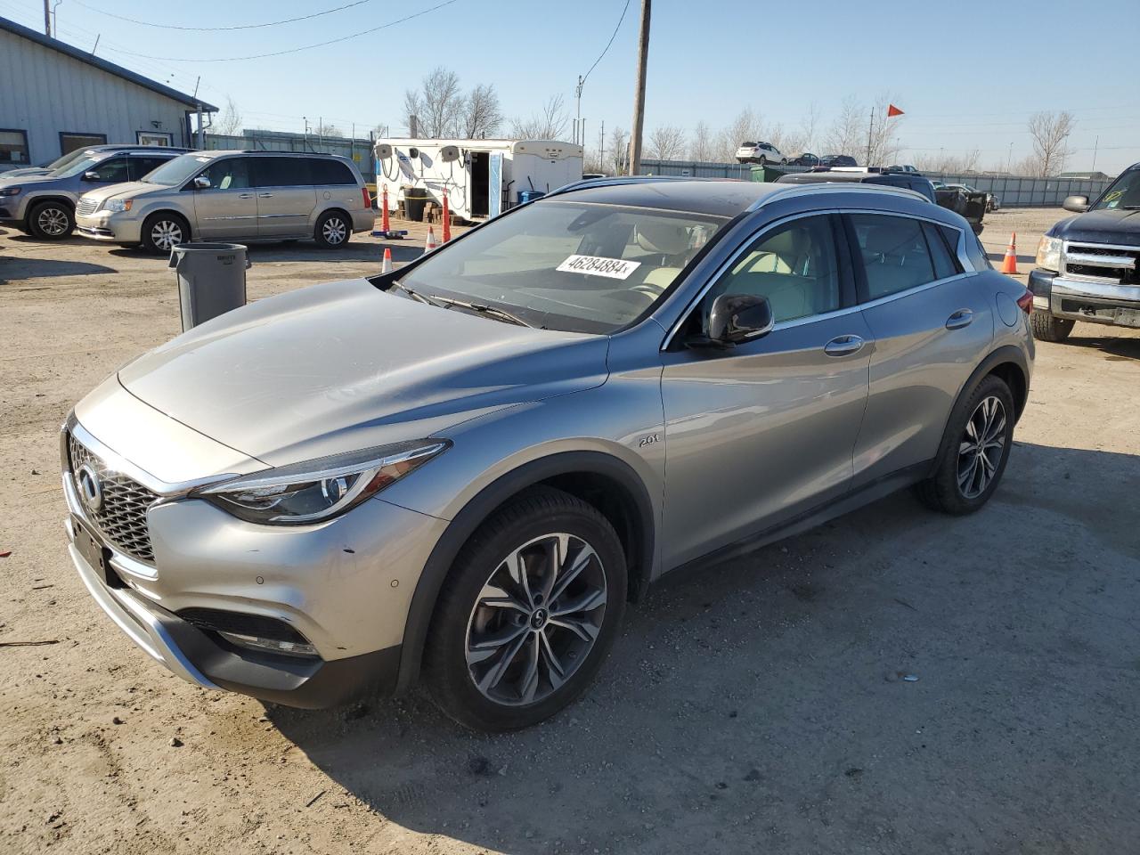 2016 infiniti qx30