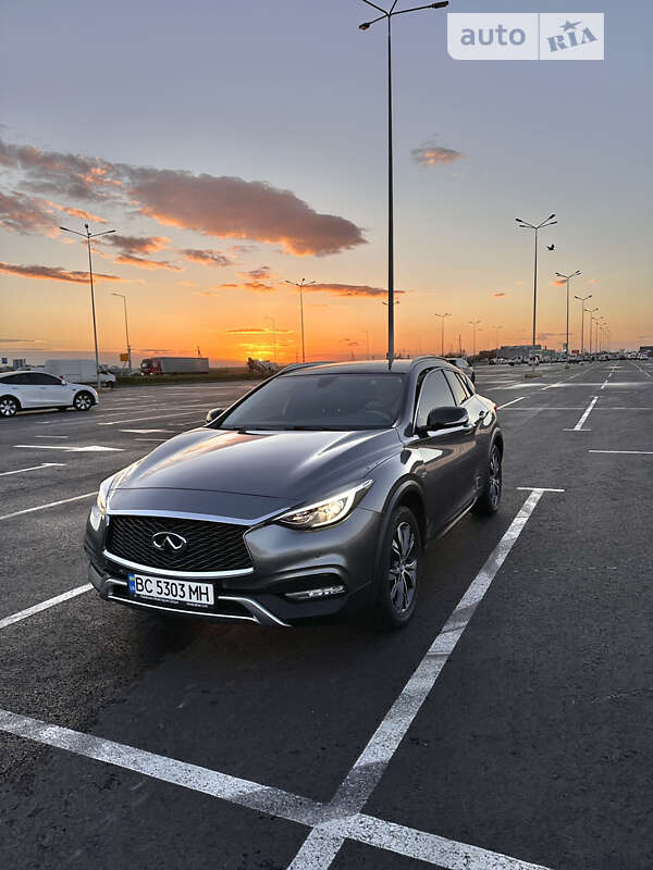 2016 infiniti qx30