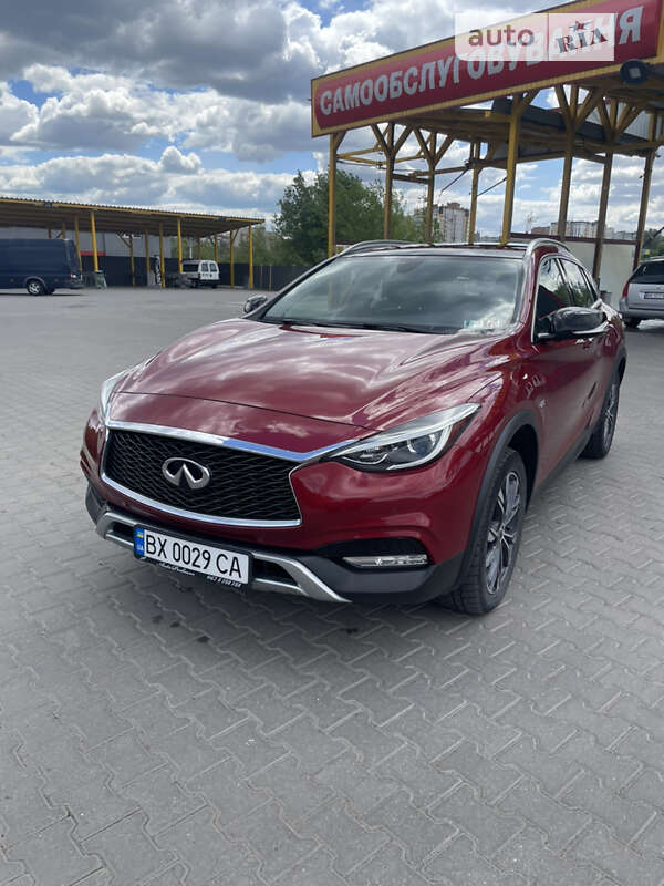 2017 infiniti qx30