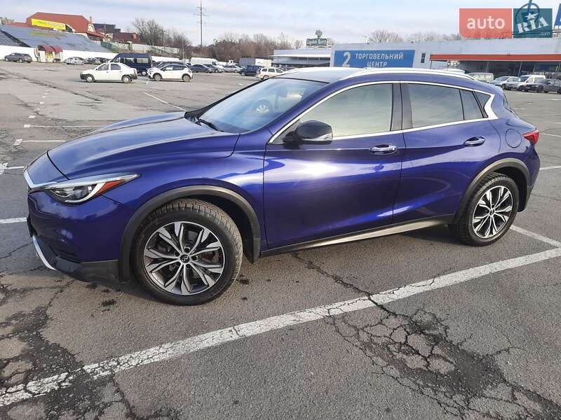 2018 infiniti qx30