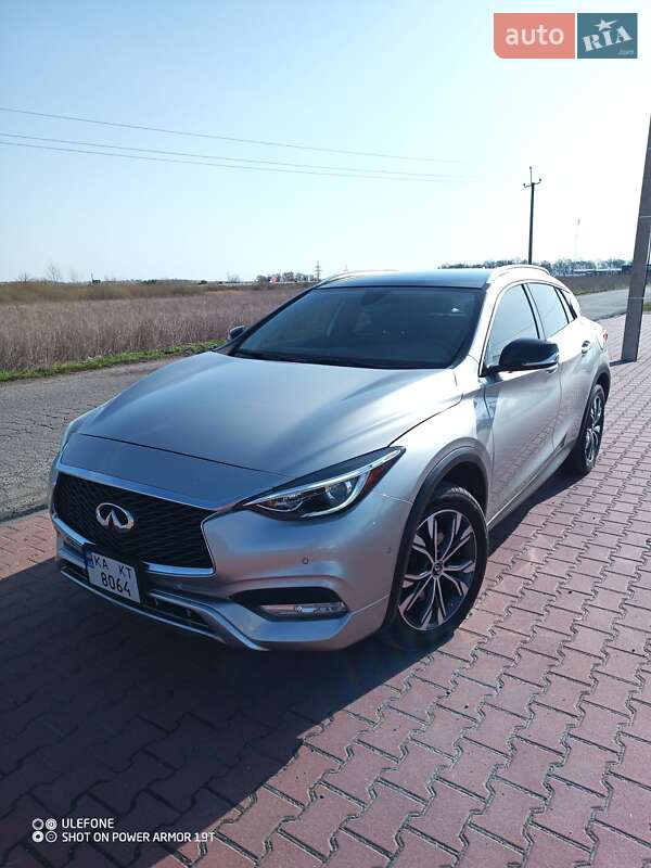 2016 infiniti qx30