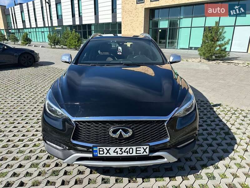 2016 infiniti qx30