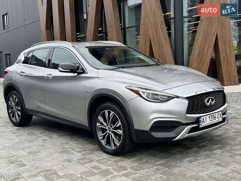2017 infiniti qx30