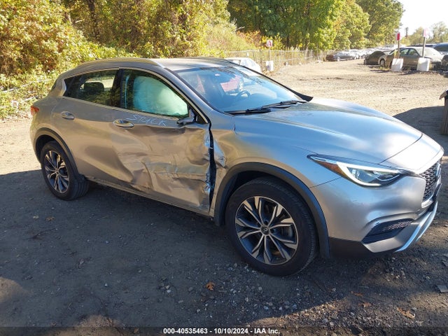 2017 infiniti qx30