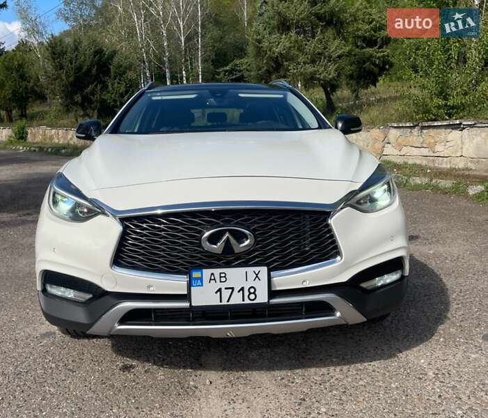 2017 infiniti qx30
