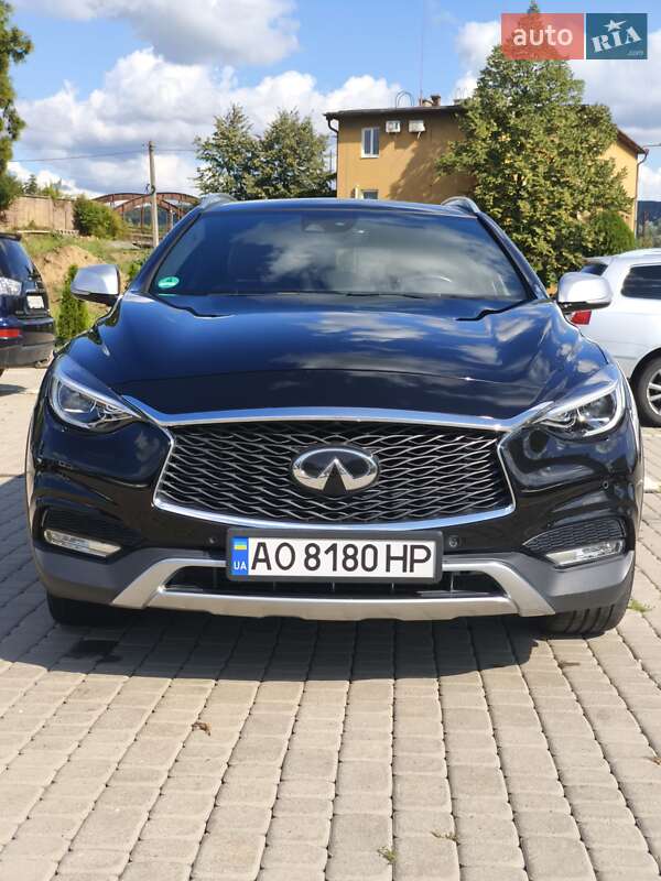 2016 infiniti qx30
