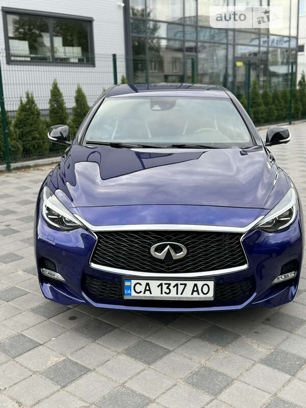 2018 infiniti qx30