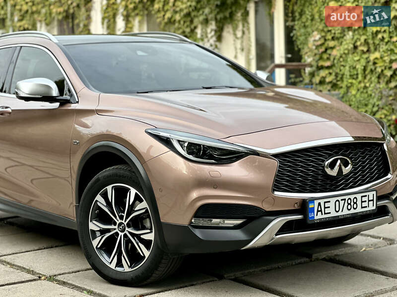 2018 infiniti qx30