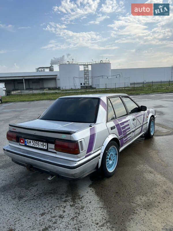 1990 nissan bluebird
