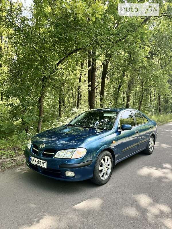 2001 nissan almera