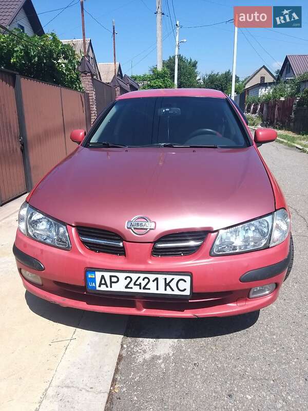 2001 nissan almera