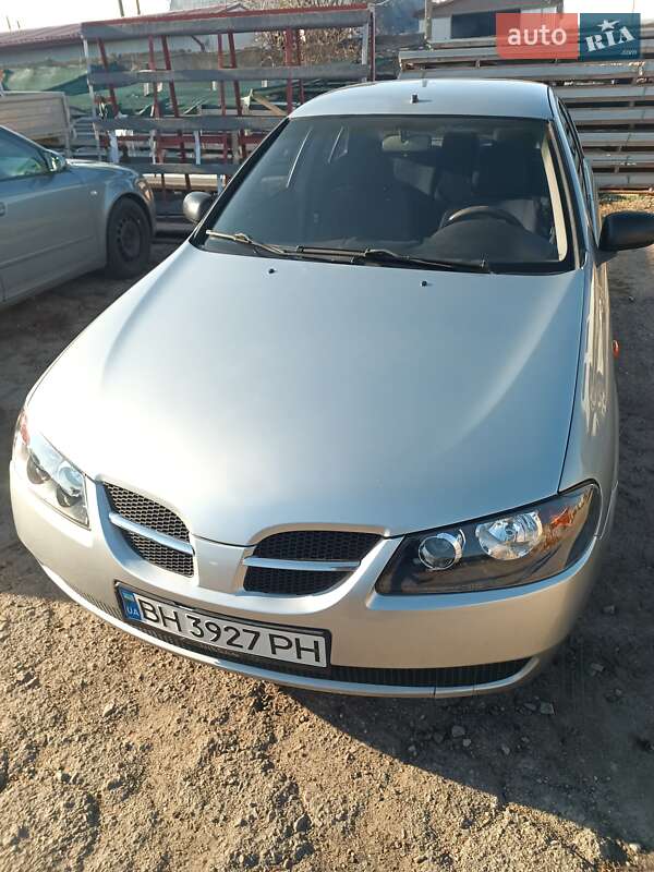 2003 nissan almera