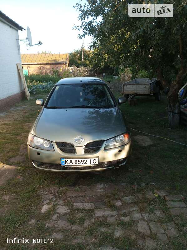 2006 nissan almera