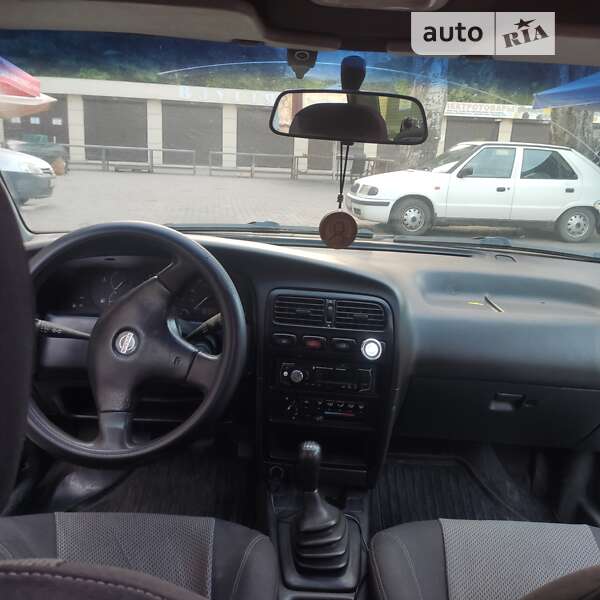 1993 nissan primera