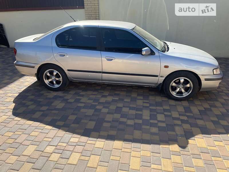 1998 nissan primera