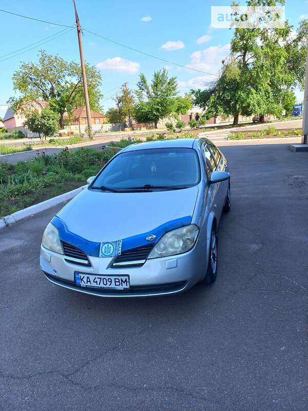 2004 nissan primera