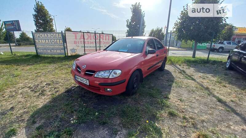 2002 nissan almera