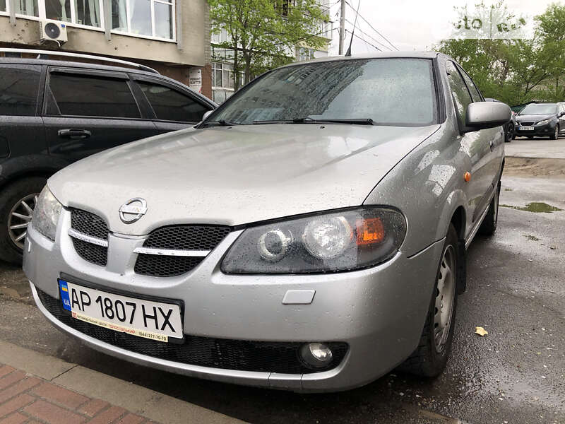 2003 nissan almera