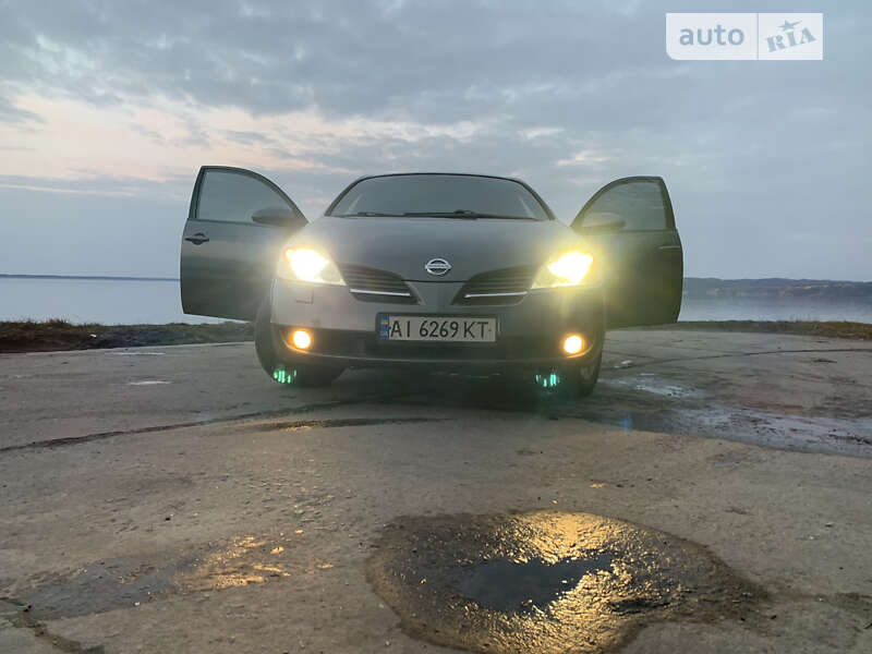 2003 nissan primera