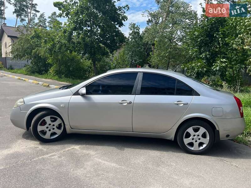 2004 nissan primera