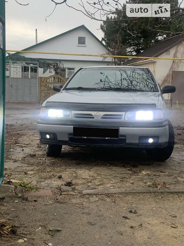 1991 nissan primera