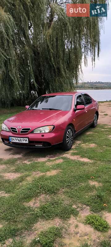 2000 nissan primera