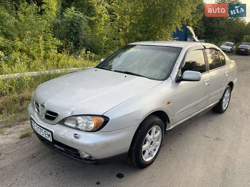 2001 nissan primera