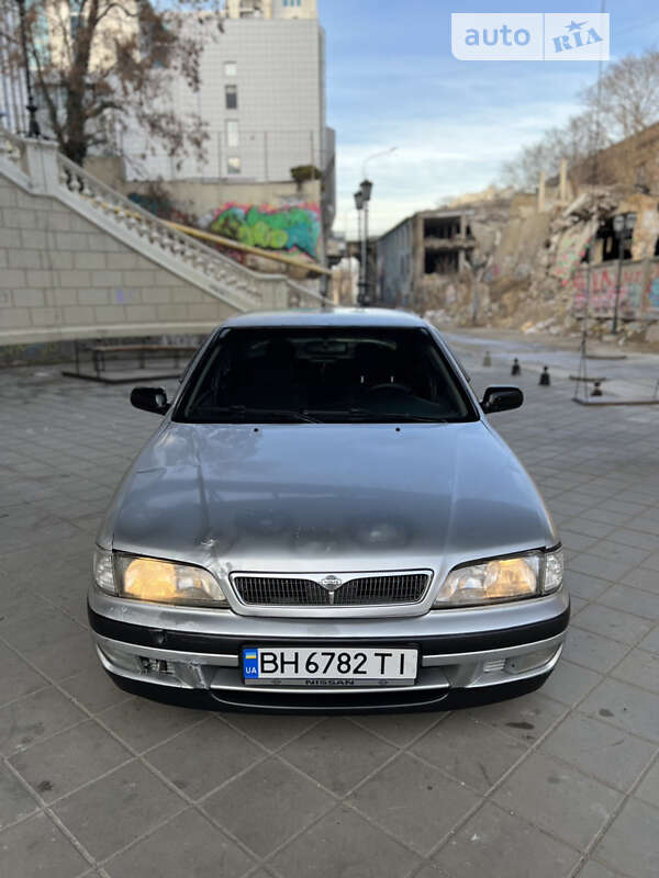 1998 nissan primera