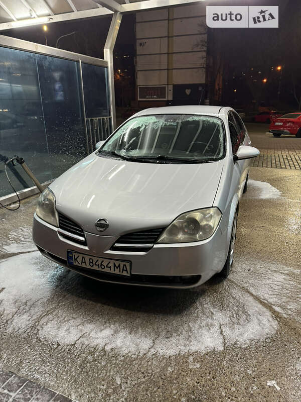 2002 nissan primera