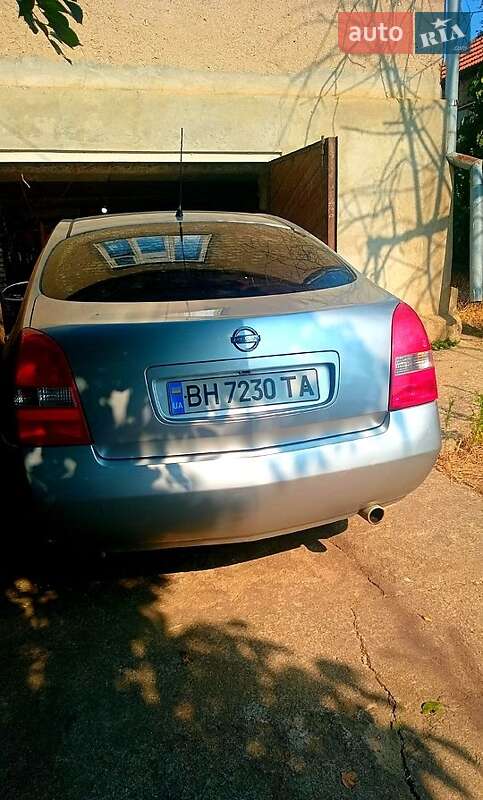 2002 nissan primera