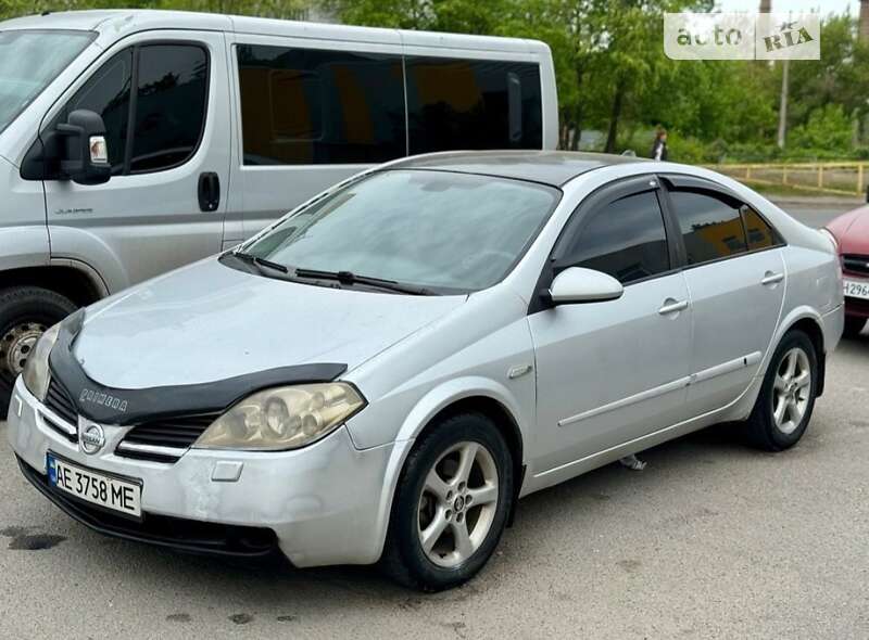 2002 nissan primera