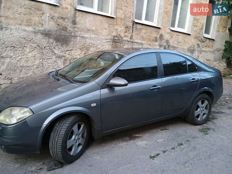 2002 nissan primera