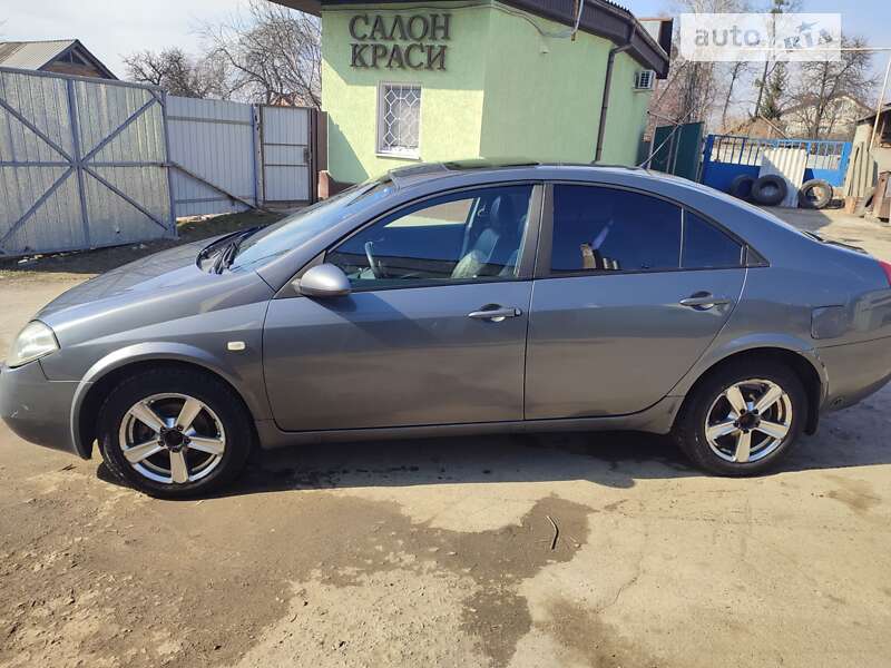 2003 nissan primera