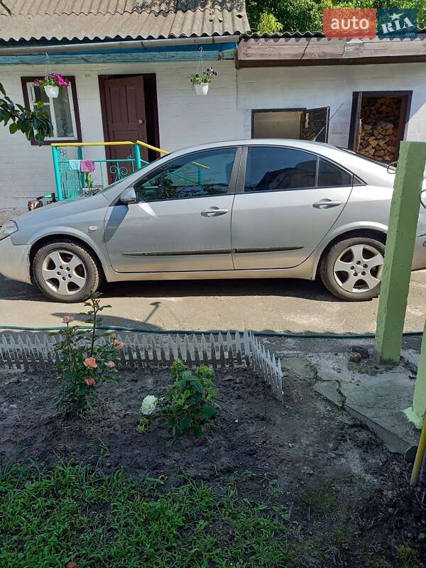 2004 nissan primera