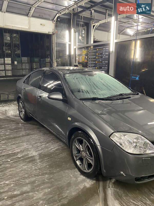 2003 nissan primera