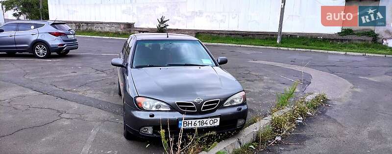 2000 nissan primera
