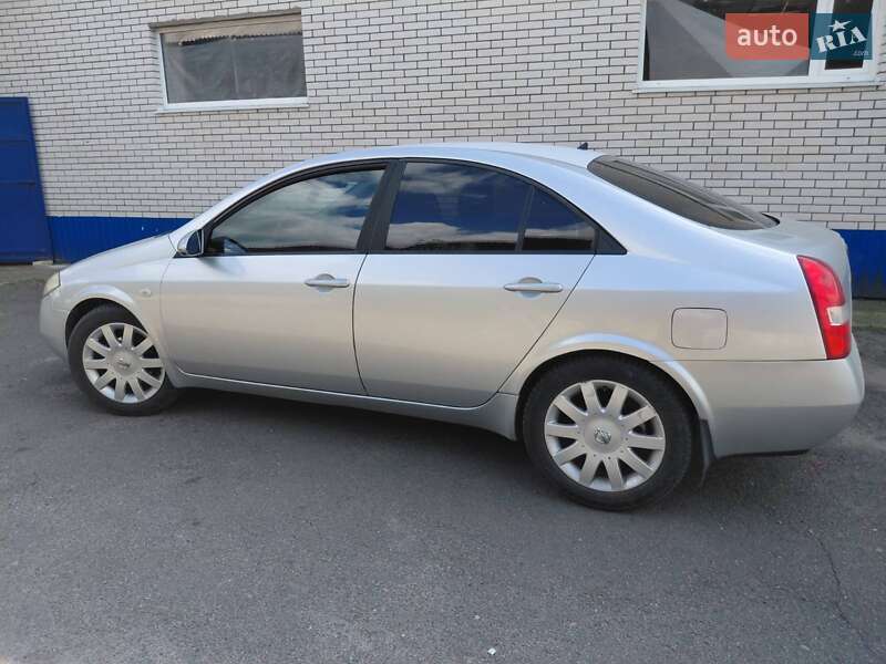 2002 nissan primera