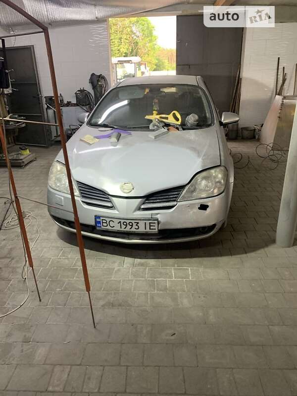 2002 nissan primera