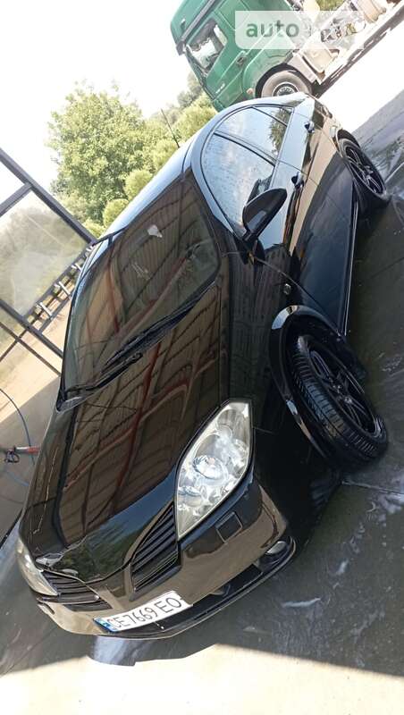 2002 nissan primera