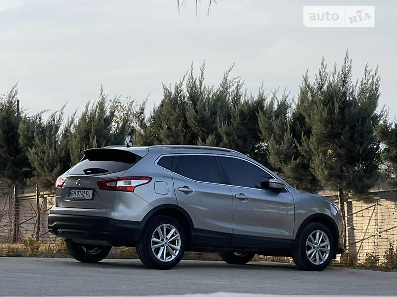 2015 nissan qashqai