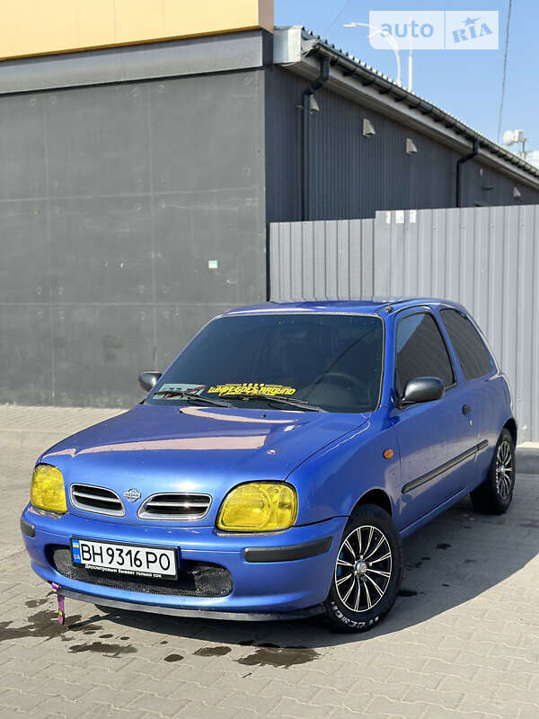 1996 nissan micra