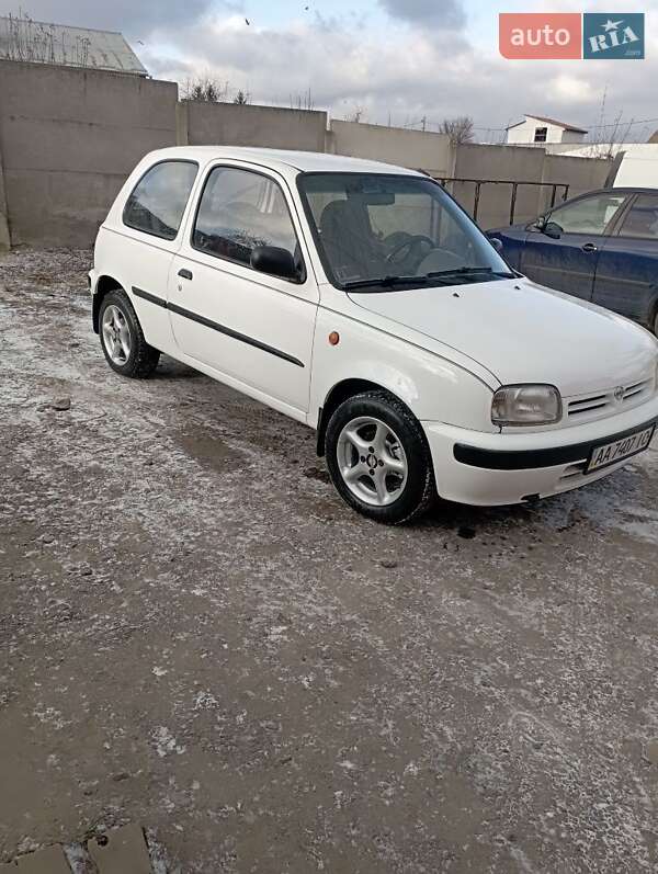 1997 nissan micra