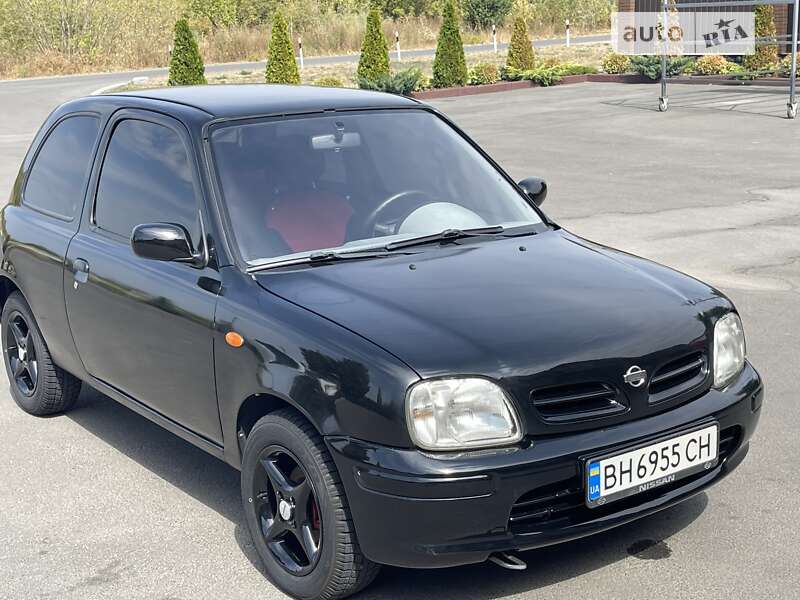 1998 nissan micra