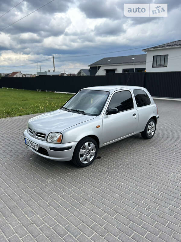 1999 nissan micra