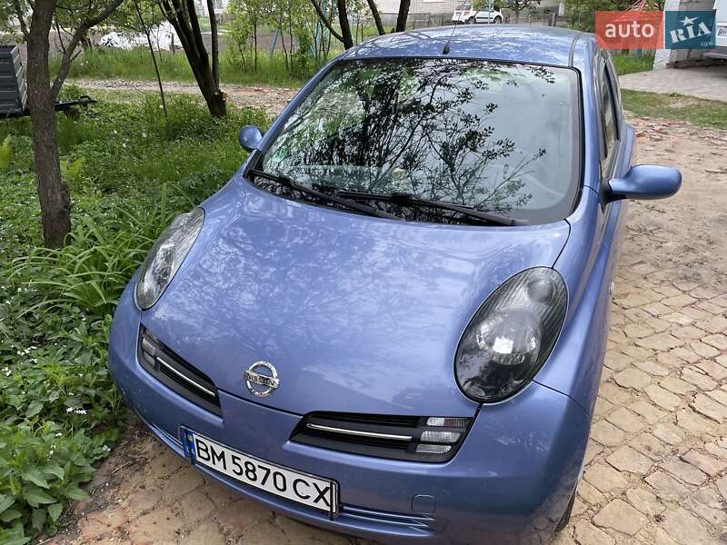 2003 nissan micra